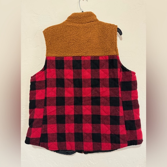 Maurices lumber jack print vest - Picture 3 of 3